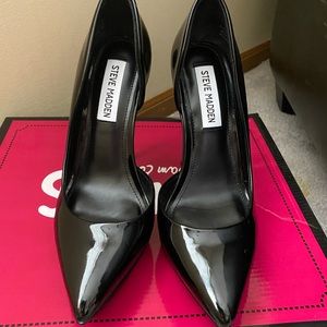 Steve Madden Black killer heels